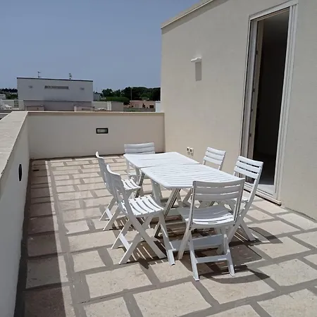 Gelsimori Apartments Otranto Exterior photo